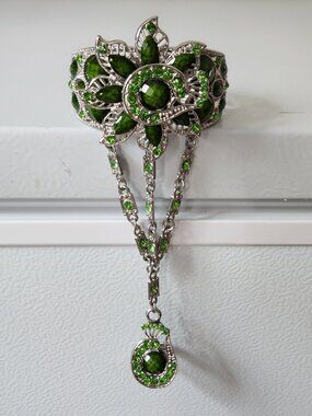 Floral Hathphool (Hand Harness) Bracelet and Ring w/ Green Stones